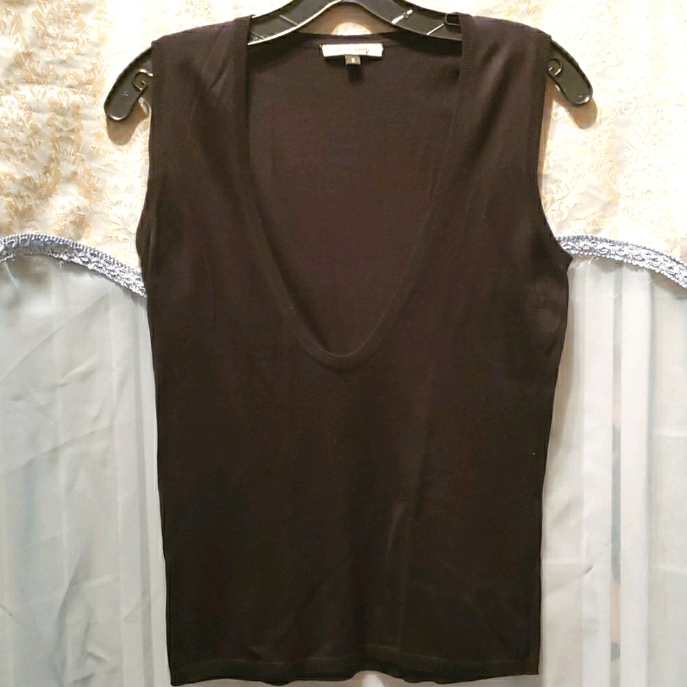 ALVIN VALLEY BLK SLEEVELESS V-NECK SWEATER SZ S